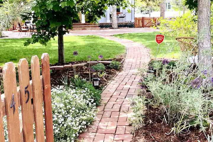 The GuestHouse on Main