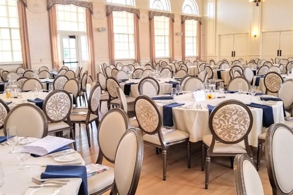 The Stella Hotel & Ballroom