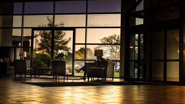 Gateway Hotel & Convention Center