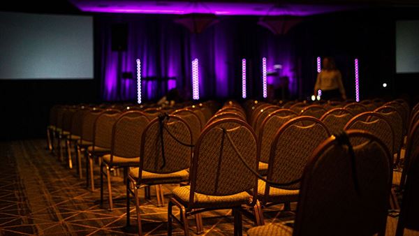 Gateway Hotel & Convention Center