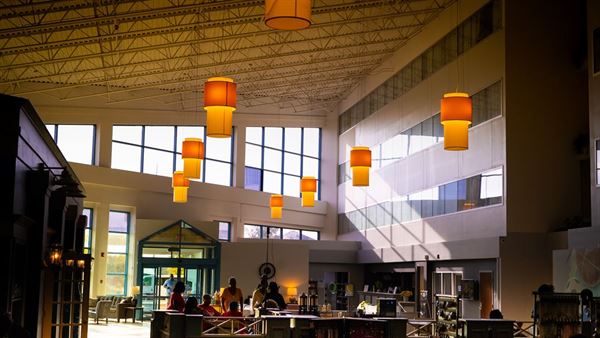 Gateway Hotel & Convention Center