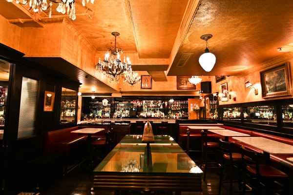 Papillon Bistro and Bar