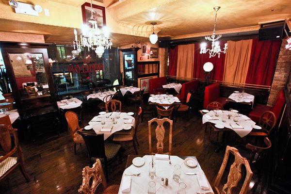 Papillon Bistro and Bar