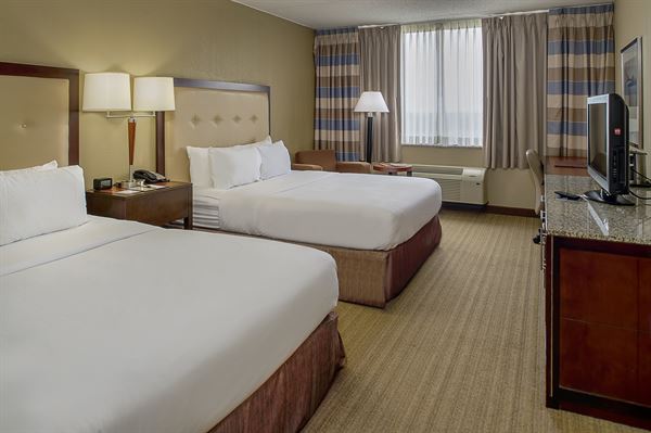 DoubleTree by Hilton Hotel St. Louis - Westport
