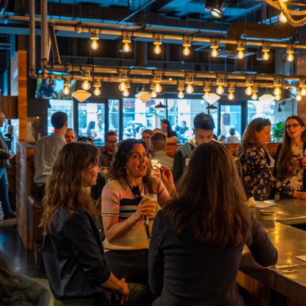 Pogue Mahone Pub & Kitchen