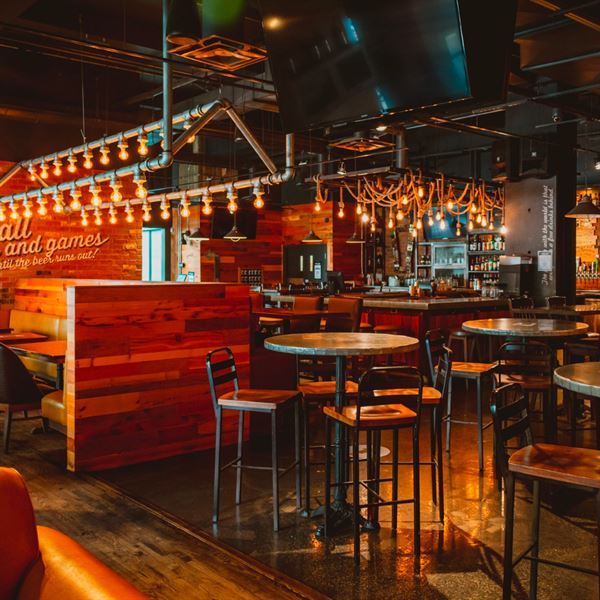 Pogue Mahone Pub & Kitchen