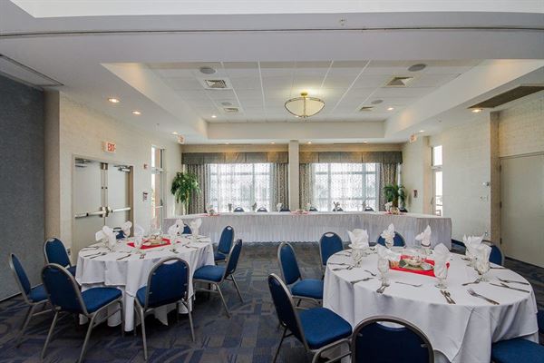 Bay Watch Resort & Conference Center by Vacasa