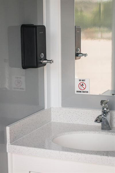 Outhouse - Luxury Restroom Rentals