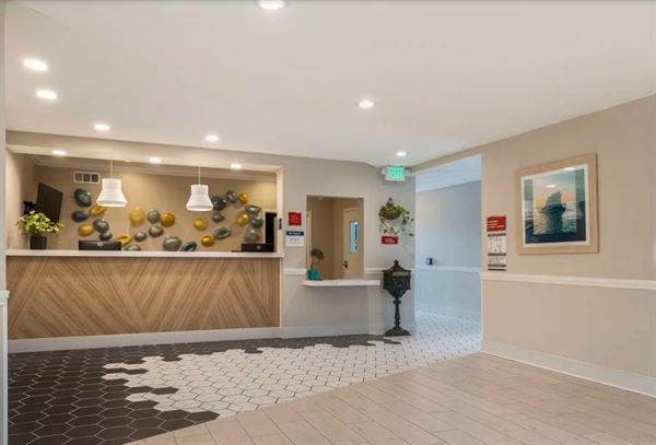 Best Western Plus - All Suites Inn