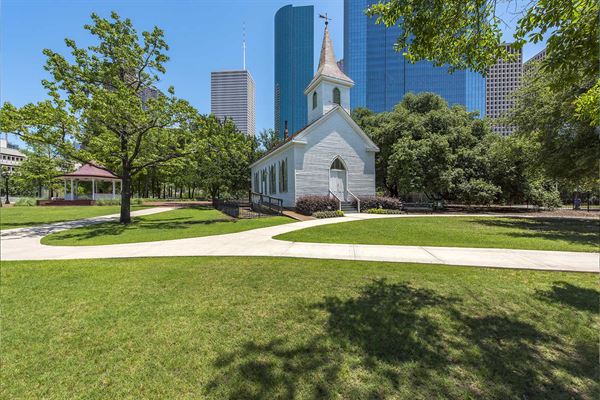 The Heritage Society at Sam Houston Park