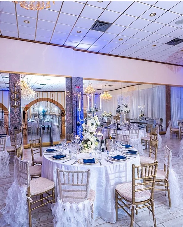 Scavello's on the Island