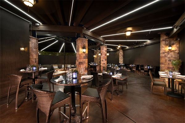 Ferraro's Italian Restaurant & Wine Bar