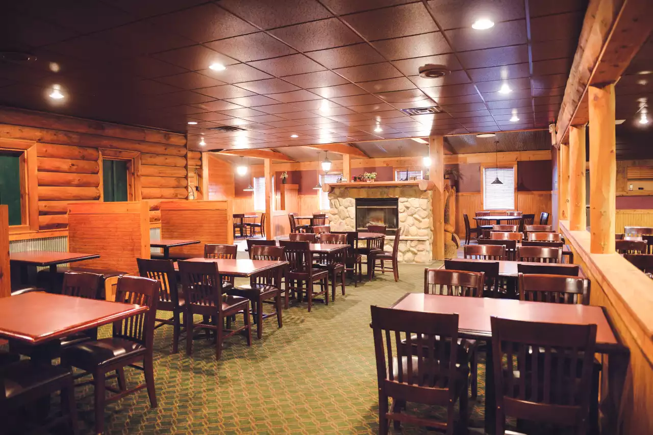 Quality Inn & Suites Starlite Village Conference Center