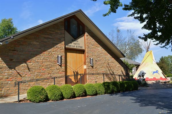 Museum of Native American History