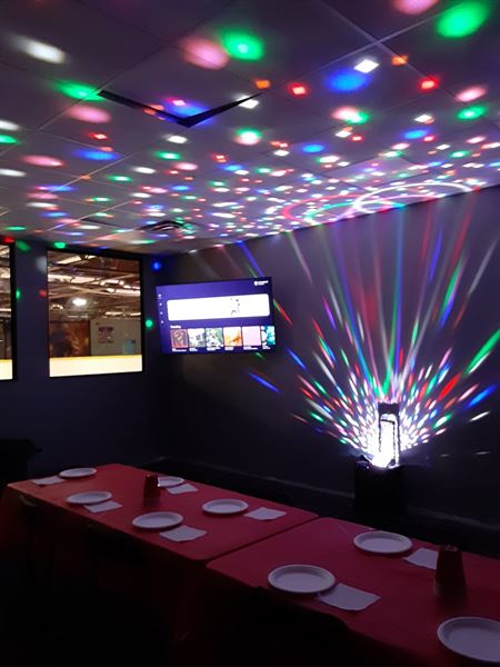 4Wheelies Roller Skating Center