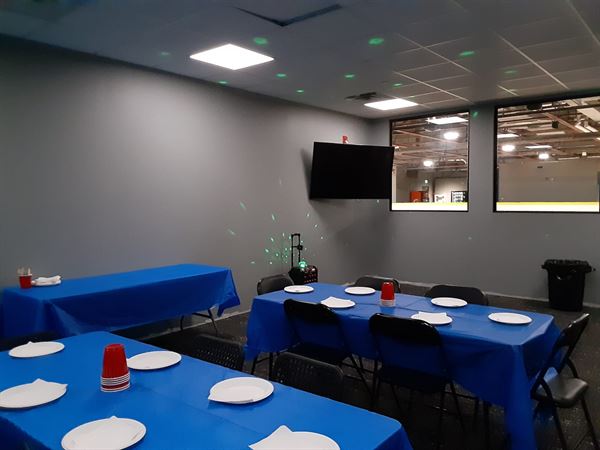 4Wheelies Roller Skating Center