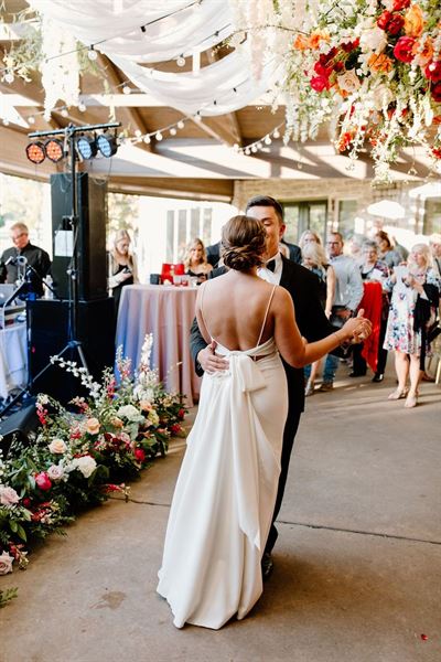 Coles Garden Wedding and Event Center