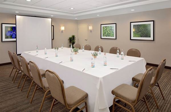 Hilton Garden Inn Los Angeles Marina Del Rey