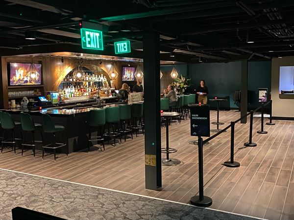 Goodnight's Comedy Club & Restaurant