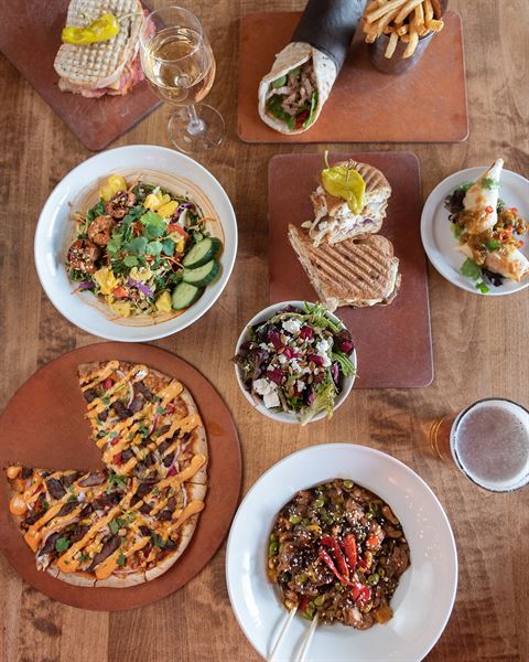 Local 522: Public Tavern and Kitchen