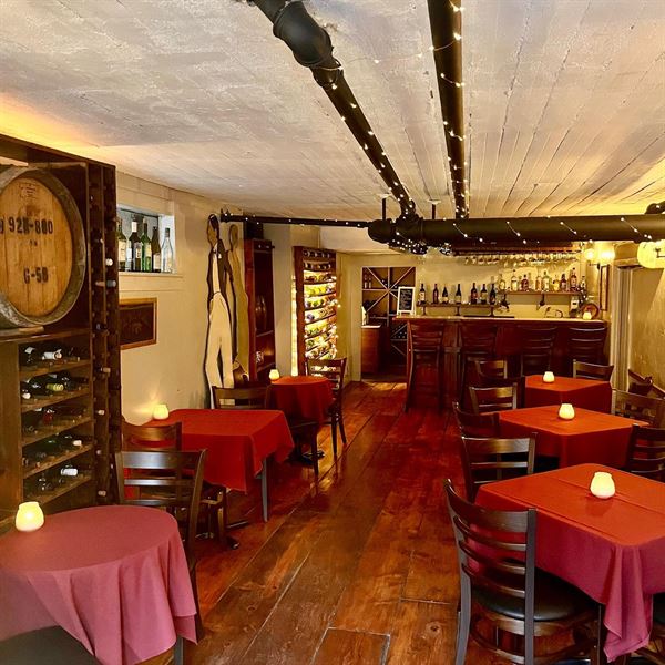 The Mona Lisa Fondue Restaurant