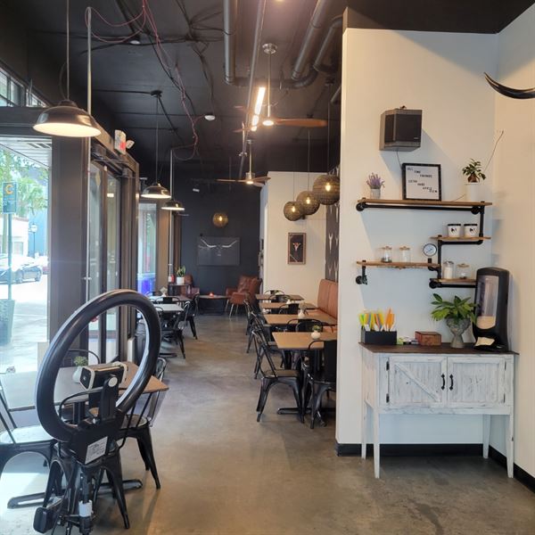 Buzzed Bull Creamery