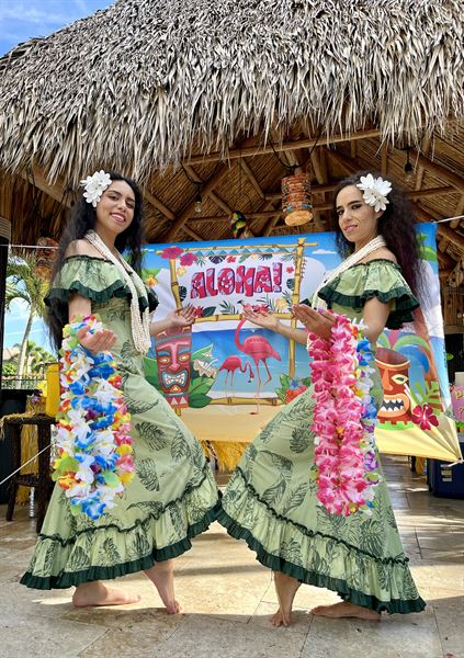 Moeata LUAU Entertainment