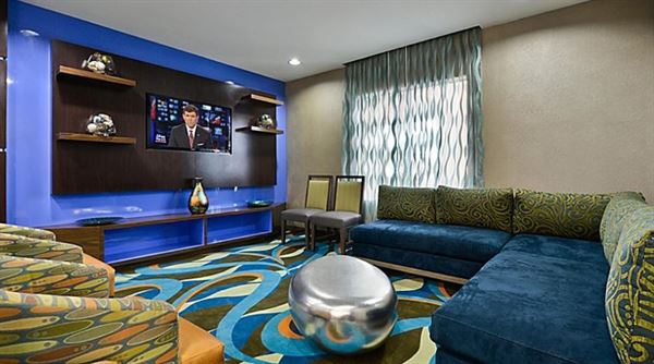 Holiday Inn Express & Suites Forrest City