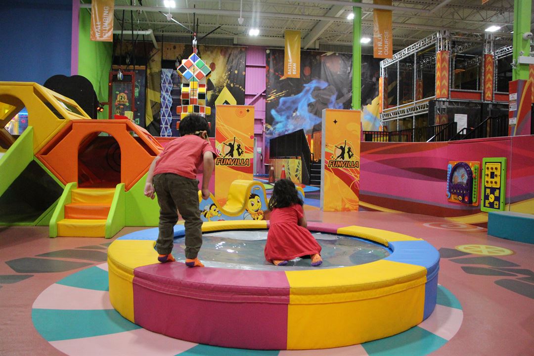 Funvilla Funvilla London - London, ON - Party Venue