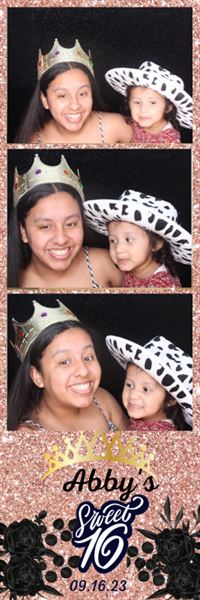 Capture This Photo Booth Rental