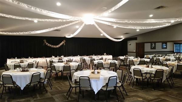 The Bluffs Bar & Grill