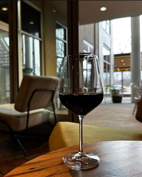 Vibe Cafe and Wine Bar