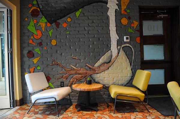 Vibe Cafe and Wine Bar