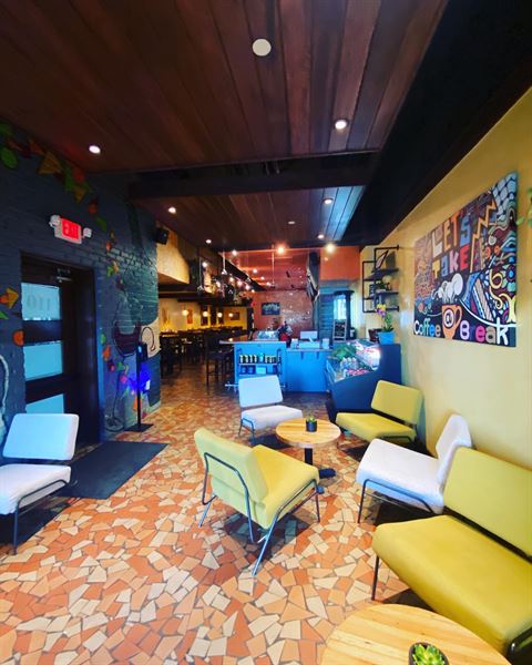 Vibe Cafe and Wine Bar