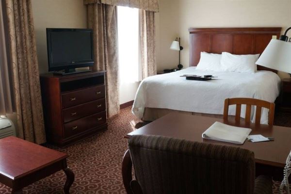 Hampton Inn & Suites Kingman
