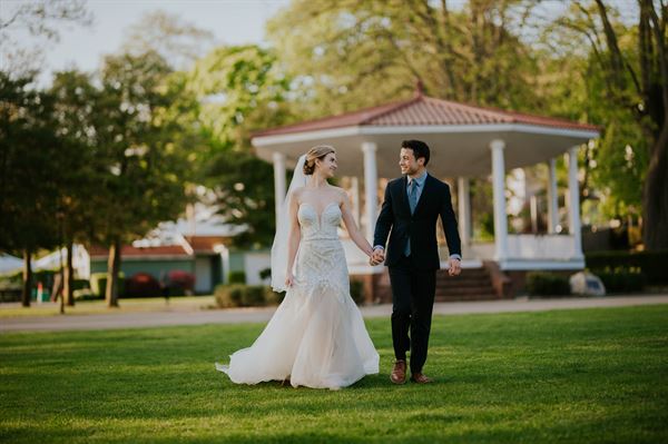 Toast Entertainment Long Island