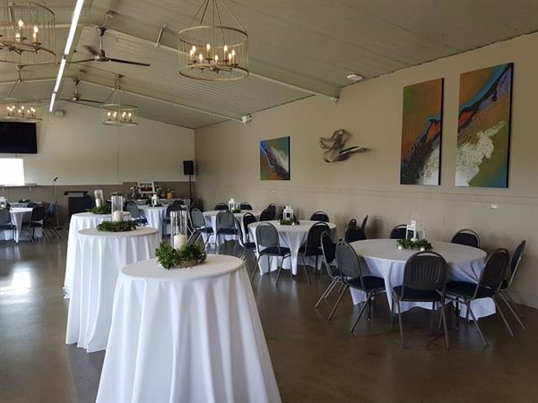 McKenzie Meadows Golf Course