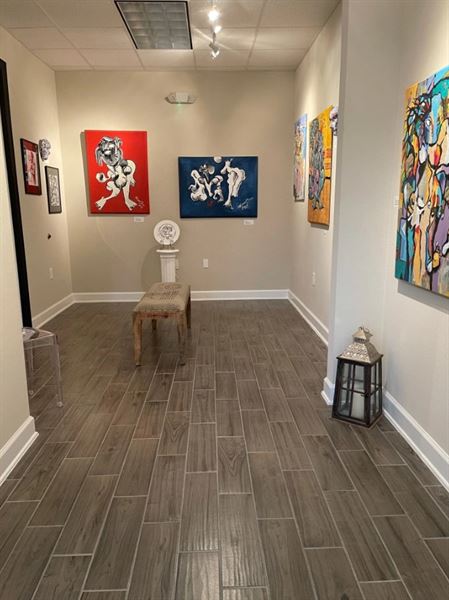 Redbluearts Academy & Gallery