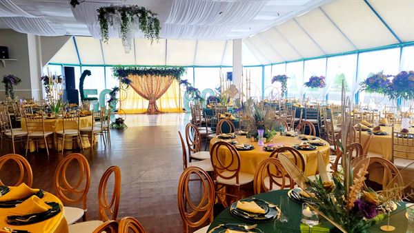 A Step To Gold Ballroom & Event Center