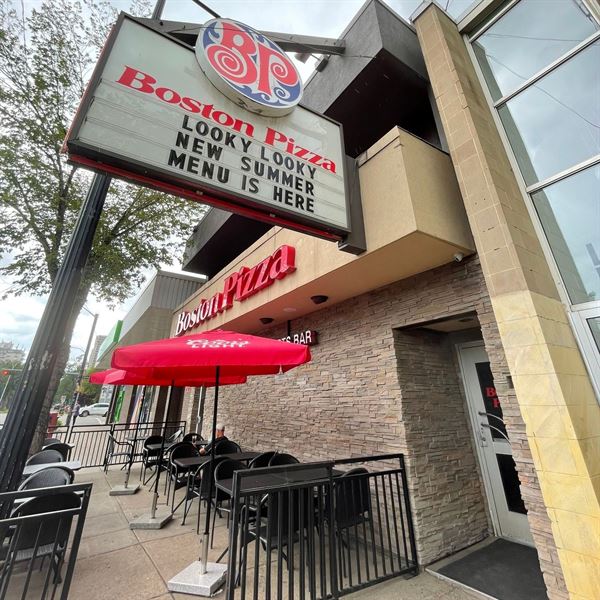 Boston Pizza Whyte Avenue