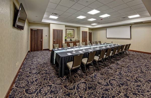 Hilton Garden Inn Tulsa Midtown