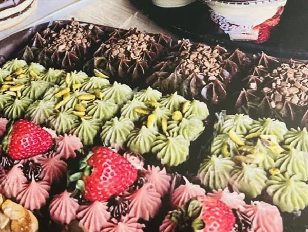 Sweet Moments Bakery and Cafe