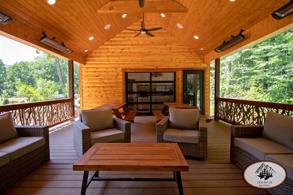 The Water's Edge Pavilion