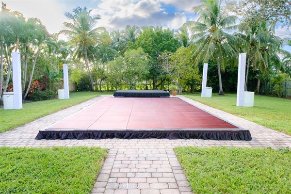 Golden Moments & Events