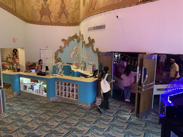 Bowlski's Lakewood Theater