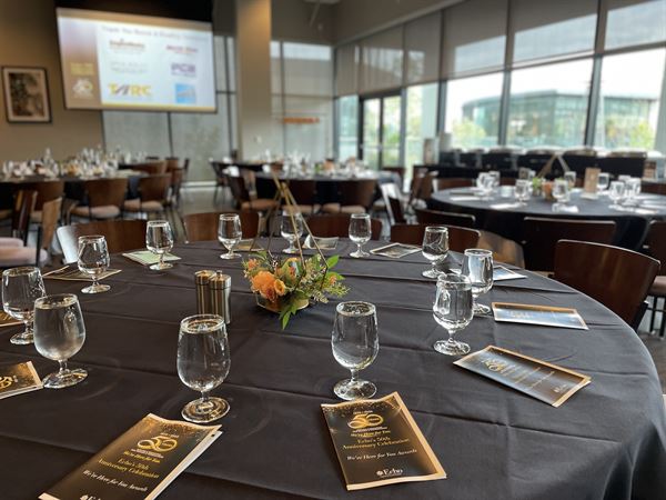 Pinstripes San Mateo