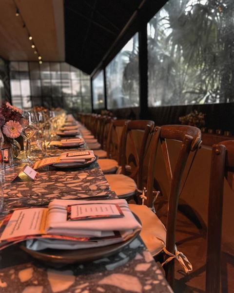 Orilla Bar & Restuarant