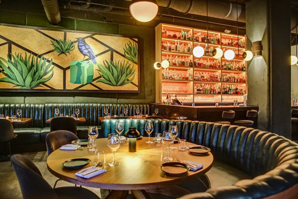 Orilla Bar & Restuarant