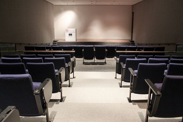 Fred Jones Junior Museum Of Art