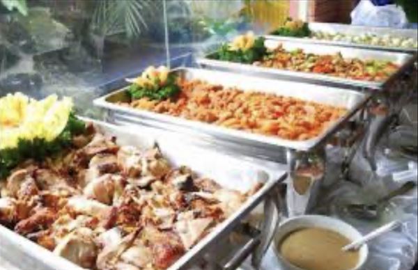 Lisa Maria's Party Servers